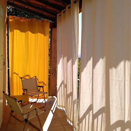 Oda ve Kahvaltı Brin D Ardeche 3*